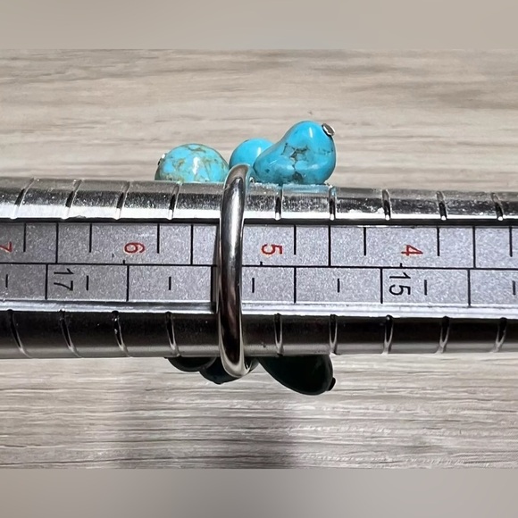 Designer Southwest Sterling Silver Turquoise Cha-Cha Bead Stretch Ring, Size 5 - Picture 8 of 8